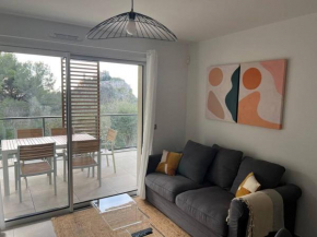 Prestige View 411